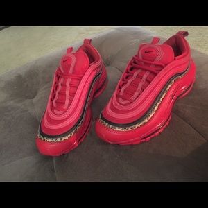 red and cheetah air max 97